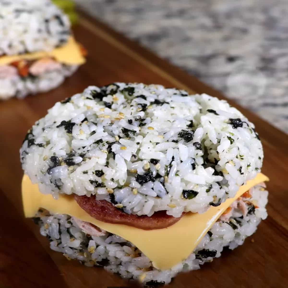 How to make Korean Tuna Kimchi Rice Burger (bapbeogeo) Recipe